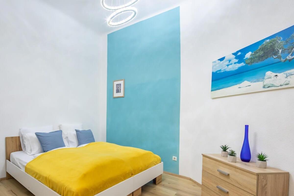 Apartment - Large And Comfy Budapest